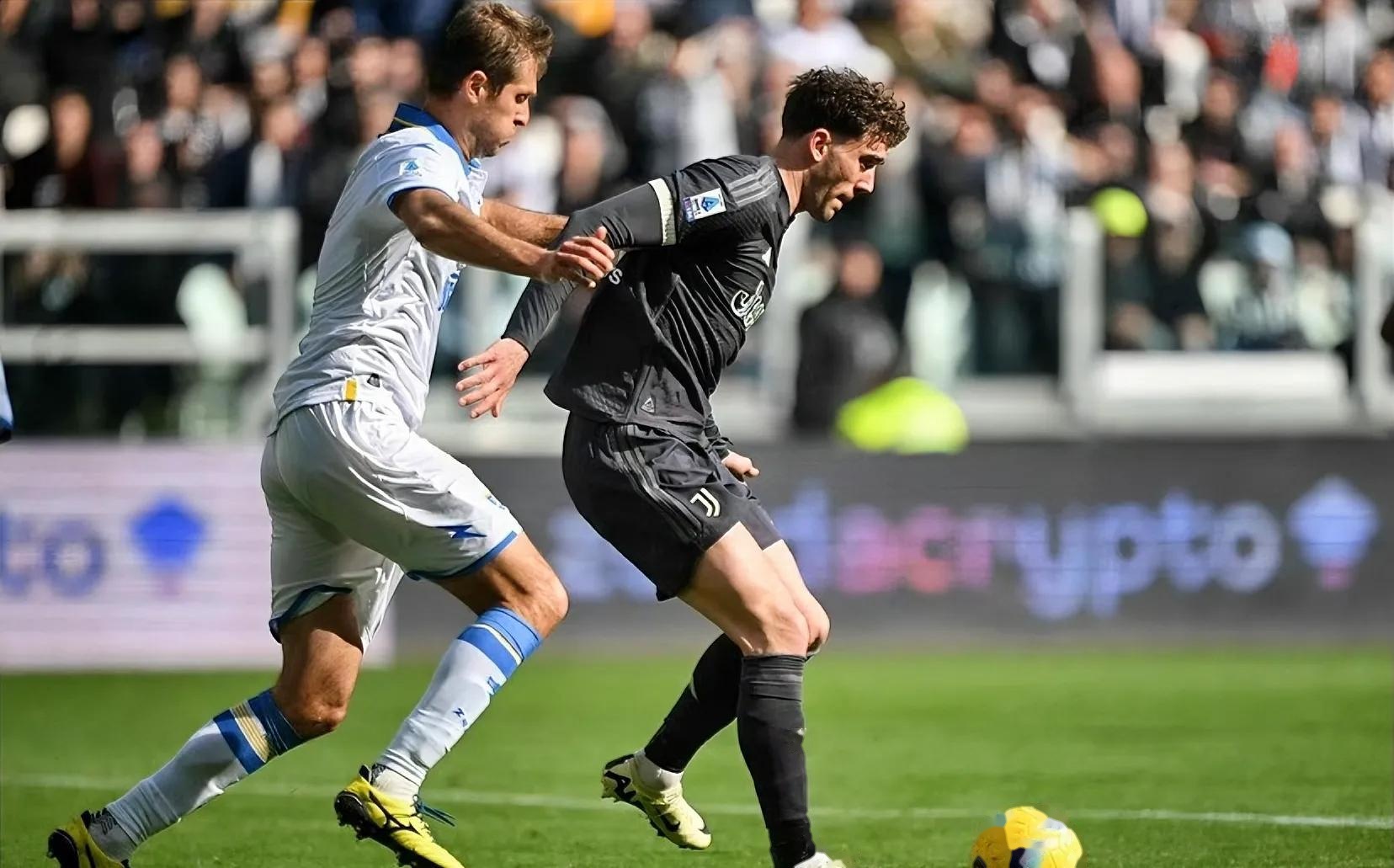 亚娱官网首页今夜勒沃库森远射贴柱费耶诺德刷新队史纪录备战亚冠，这操作让人直呼：布莱顿赛后更衣室发声的简单介绍